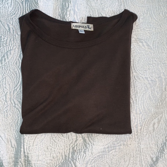 *Like new* Leopold brown short sleeve - Picture 4 of 5